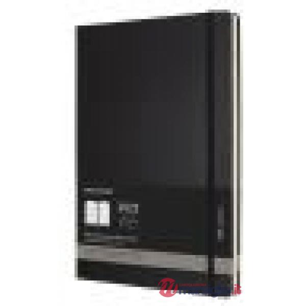 12 months, weekly, Pro, vertical. A4, hard cover, black