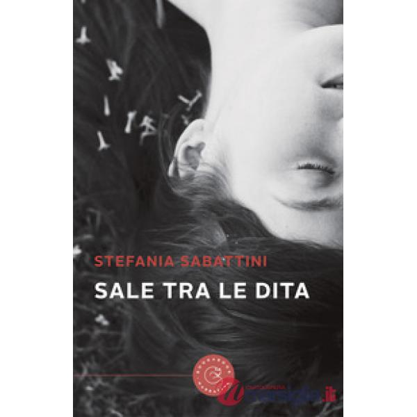 Sale tra le dita
