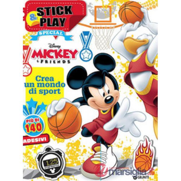 Mickey & friends. Crea un mondo di sport. Stick & play. Con adesivi. Ediz. illustrata