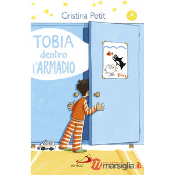 Tobia dentro l'armadio