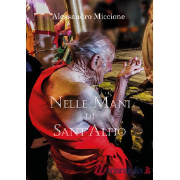 Nelle mani di sant'Alfio