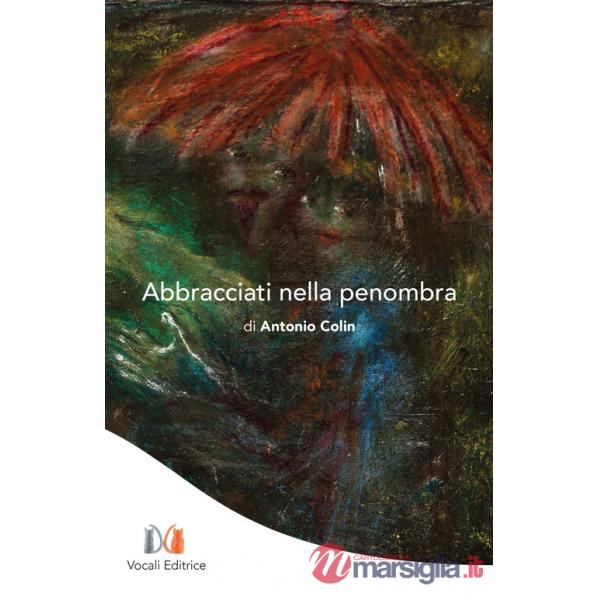 Abbracciati nella penombra